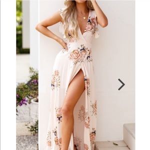 NWT Mura Boutique Peony Love Wrap Dress (small)